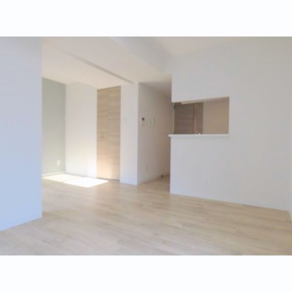 居室・リビング　使いやすい間取りのリビング♪