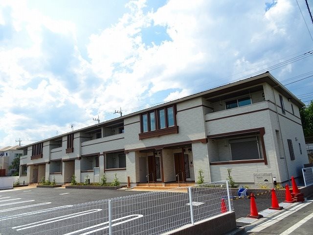 建物外観　更新料なし！秋川駅徒歩12分です。