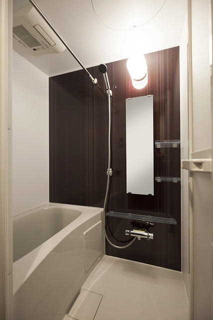 バス・シャワールーム