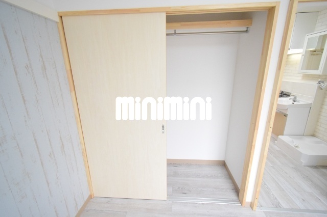 収納　綺麗な内装のお部屋です☆