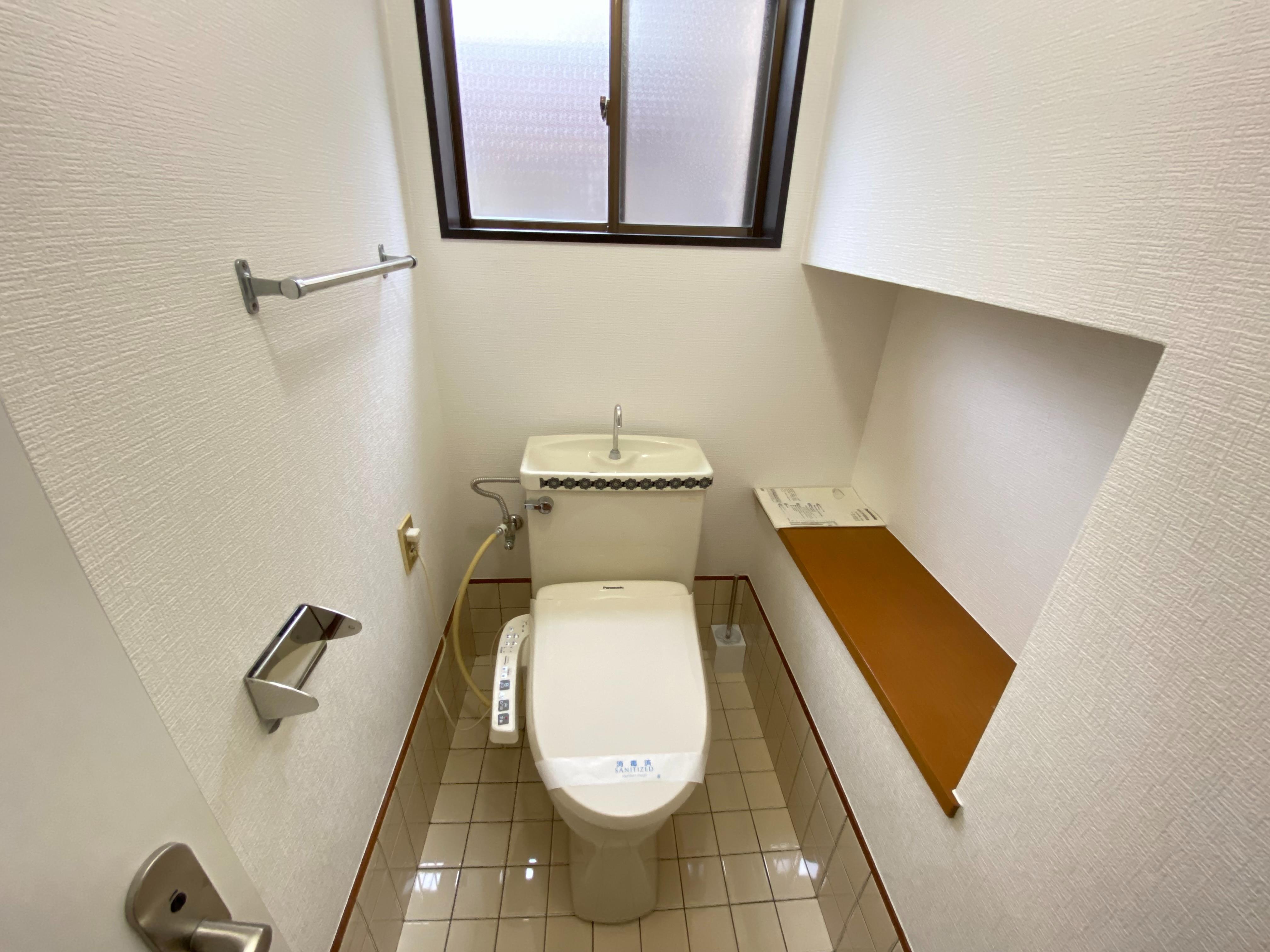 トイレ　物干し