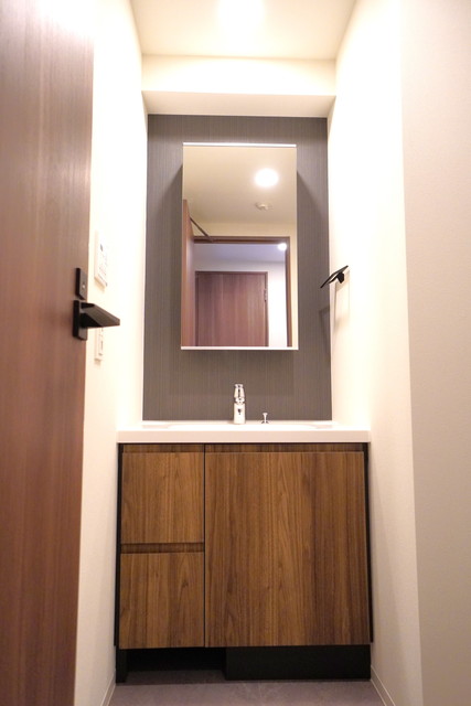 洗面設備　※写真は同タイプ住戸です。