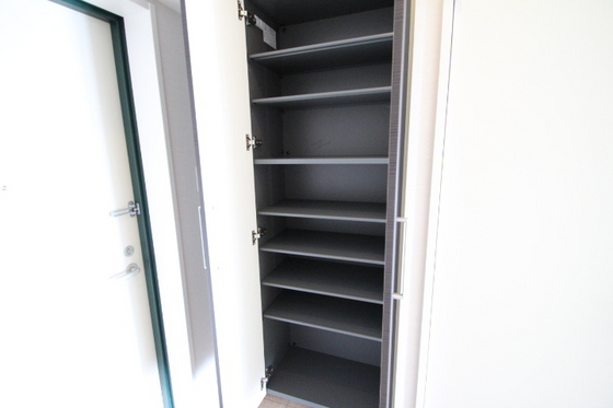 収納　※別部屋の写真です
