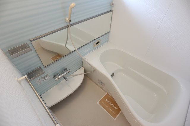 バス・シャワールーム　風呂