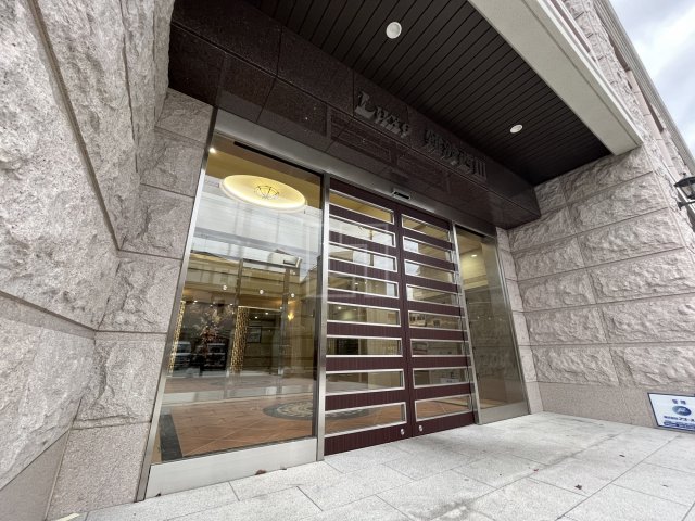 エントランス　Luxe難波西III　エントランス