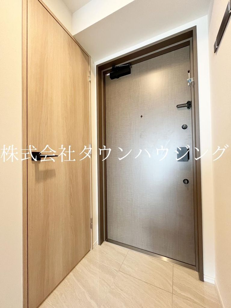 玄関　★タウンハウジング大井町店取り扱い物件★