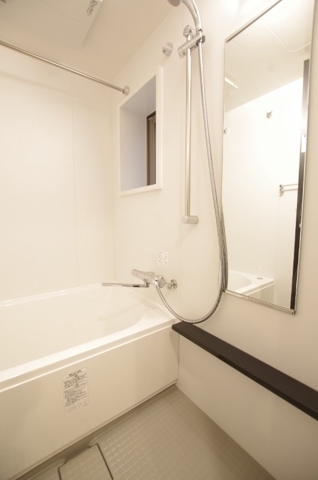 バス・シャワールーム　浴室