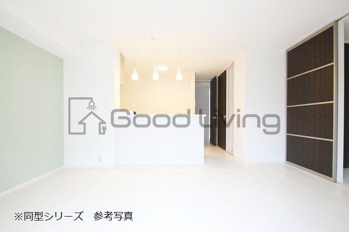 居室・リビング　ここで楽しい食事の時間