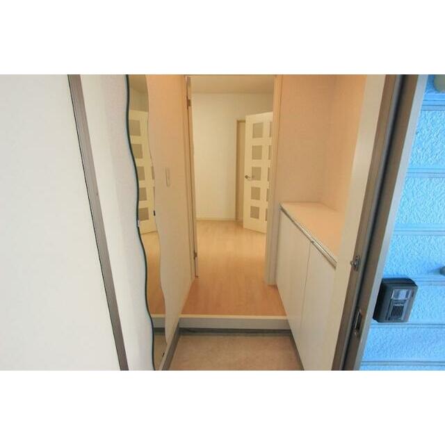 玄関　※前回募集時の写真です。