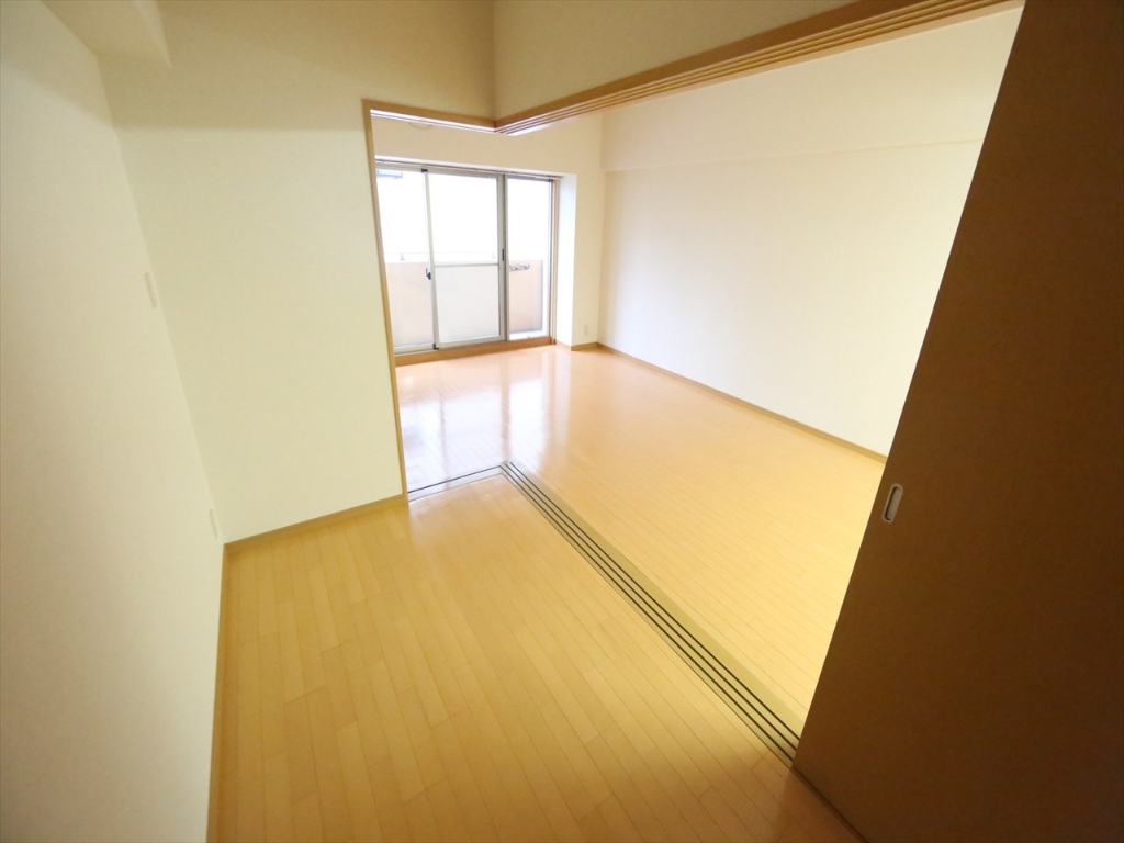 その他部屋・スペース　ＬＤＫ14.9帖　洋室4.7帖と繋げても使えます