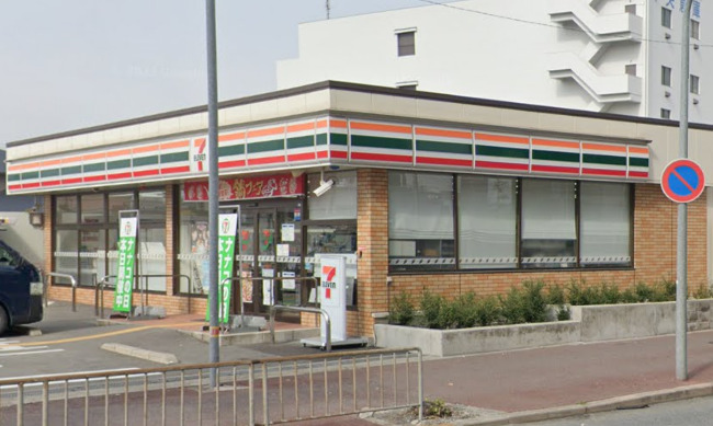 コンビニ　セブンイレブン 中環茨木店（コンビニ）まで869m