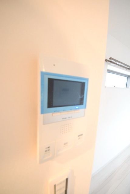 セキュリティ　★安心のモニター付きインターフォンです★