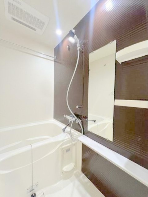 バス・シャワールーム　別部屋同仕様タイプ