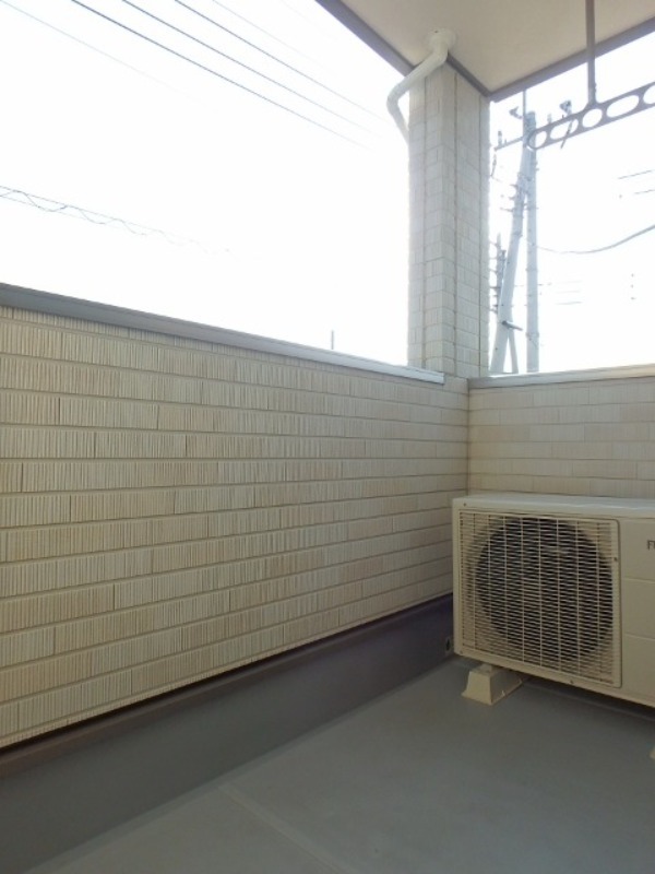 バルコニー　図面と現状に相違がある場合には現状を優先