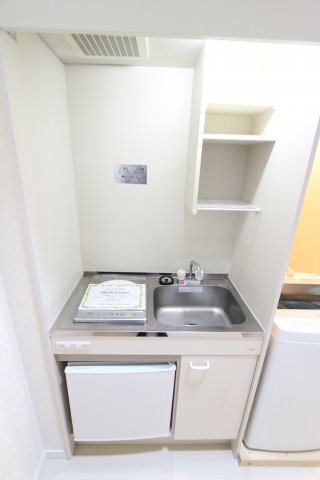 キッチン　同物件の参考写真です。