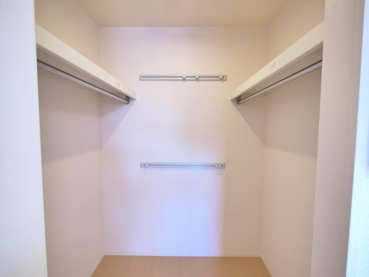 収納　ウォークインクローゼット