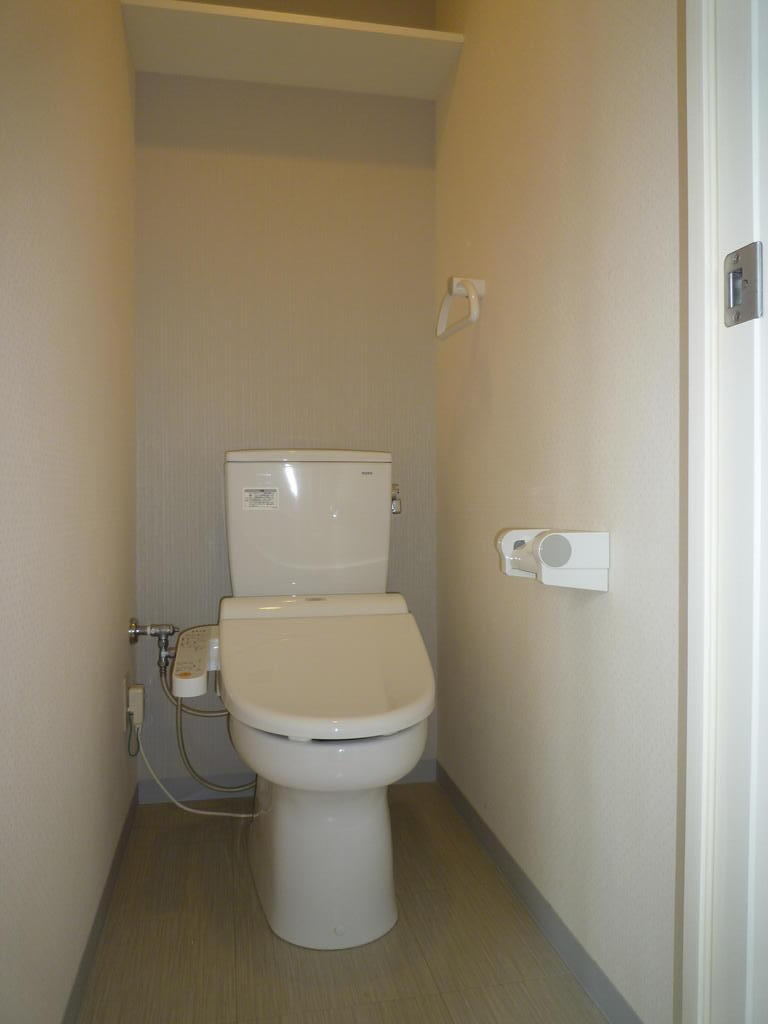 新島ホンダビルのトイレ写真