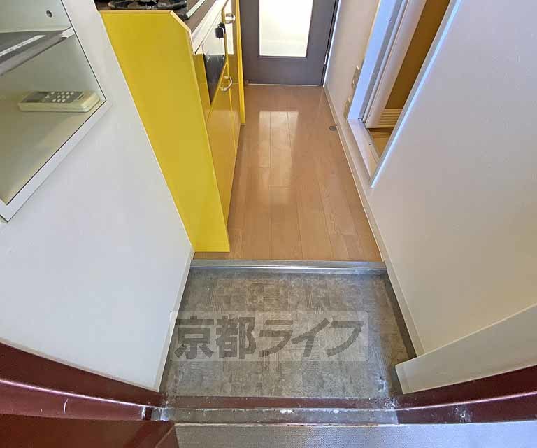 玄関　玄関です。