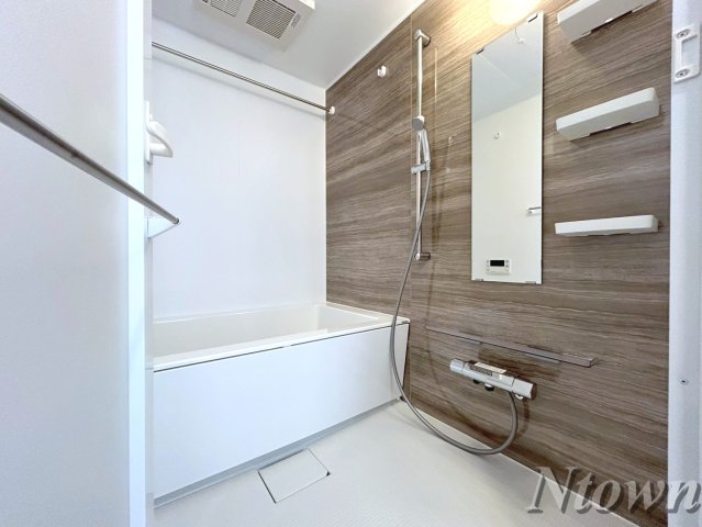 バス・シャワールーム　きれいなお風呂です