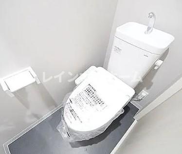 トイレ　別部屋写真参照