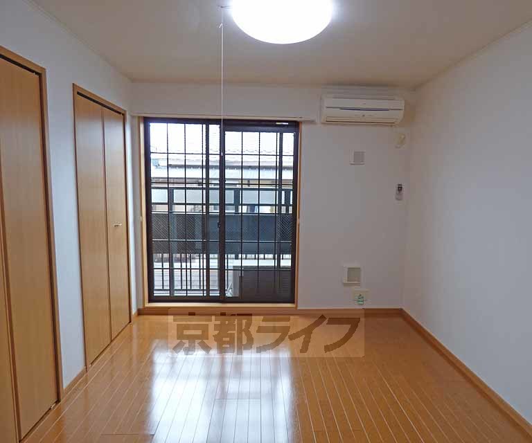 居室・リビング　綺麗なお部屋です。