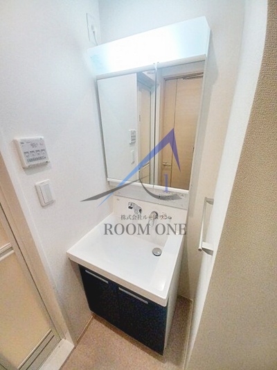 洗面設備　洗面台です。