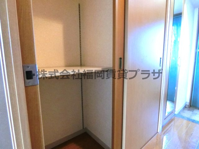 収納　別号室のものです。現状優先になります。