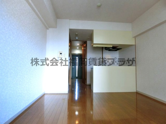 居室・リビング　別号室のものです。現状優先になります。