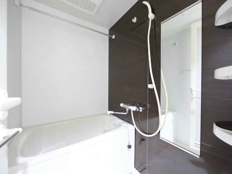 バス・シャワールーム　浴室暖房乾燥機付バスルーム