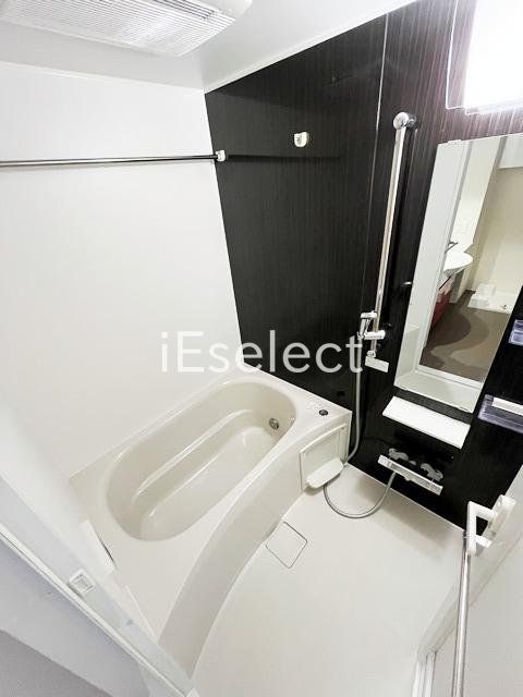 バス・シャワールーム　浴室乾燥機能・追い焚き機能付きのお風呂