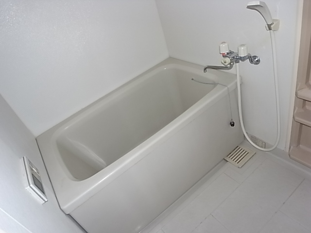 バス・シャワールーム　浴室