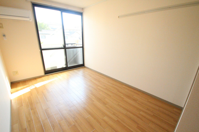 居室・リビング　一人暮らしを始める方におススメ