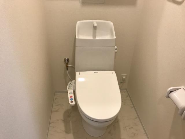 トイレ　シャワー付トイレ