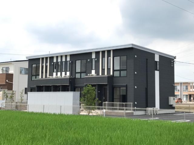 建物外観　外観写真（昼）