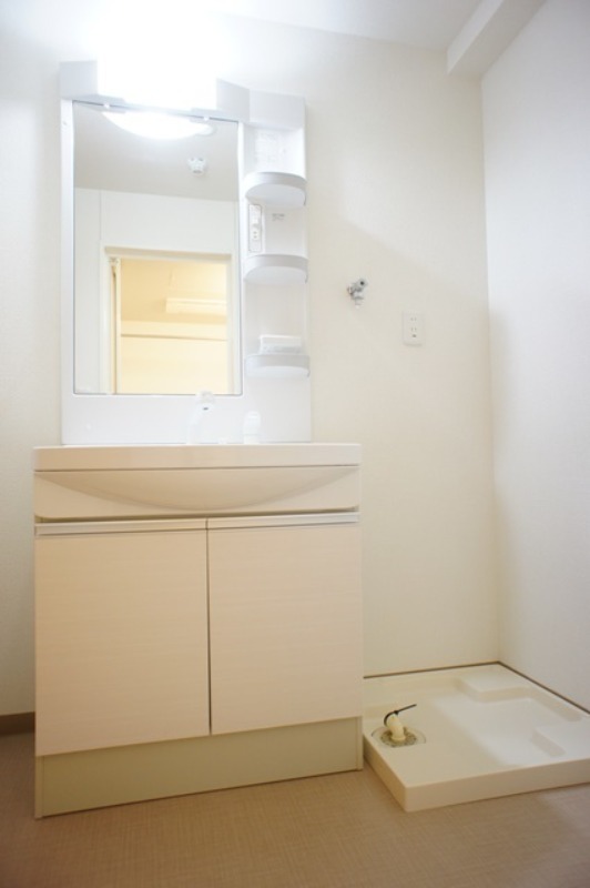 洗面設備　図面と現状に相違がある場合には現状を優先