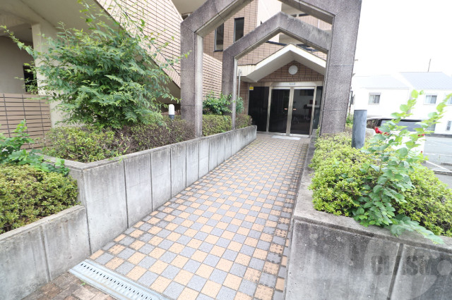 エントランス　エントランス