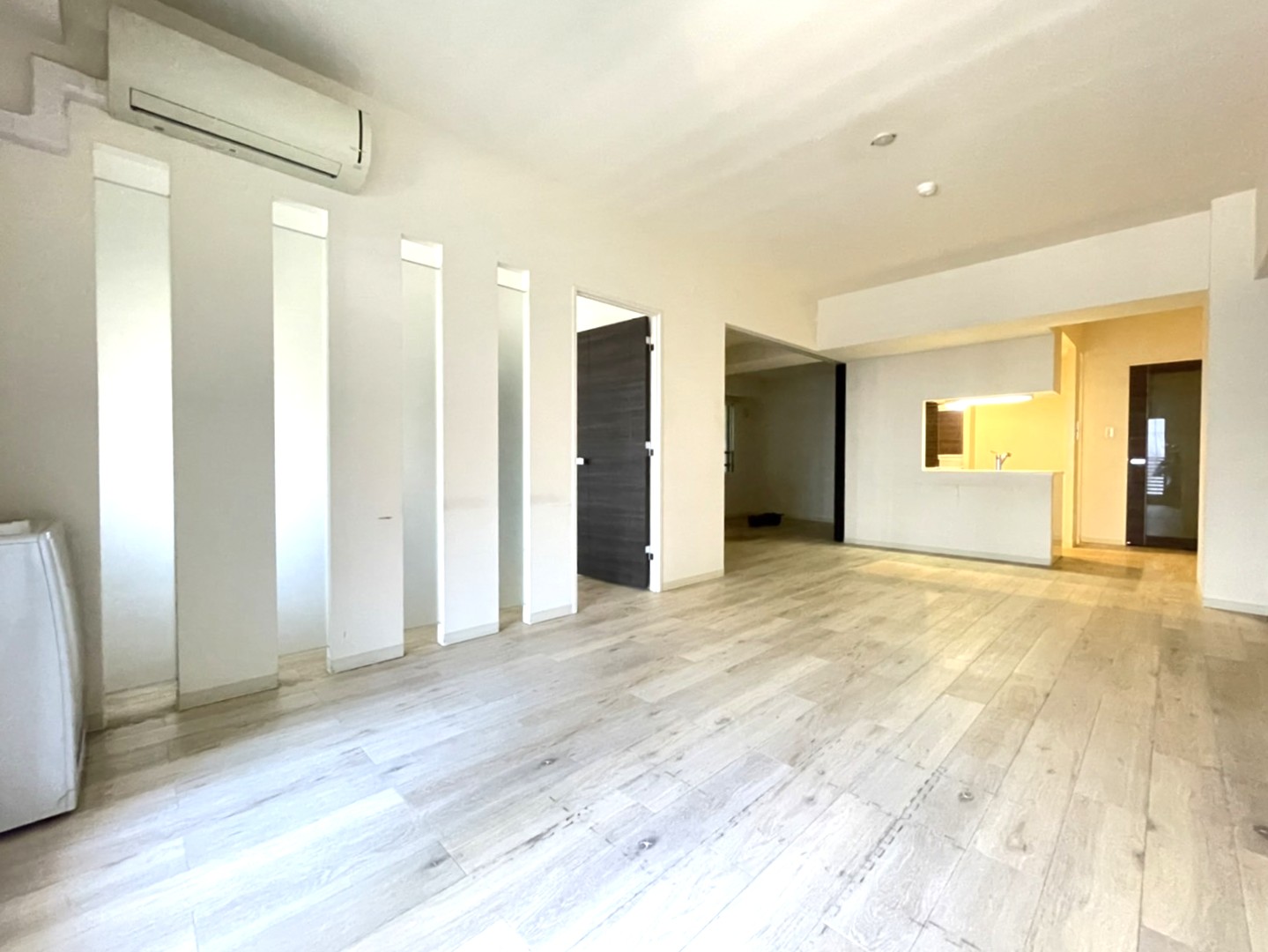 居室・リビング　※間取り反転タイプ