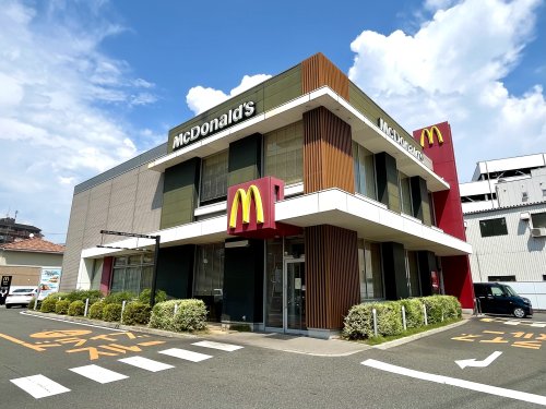 飲食店　マクドナルド 25号平野店（飲食店）まで157m