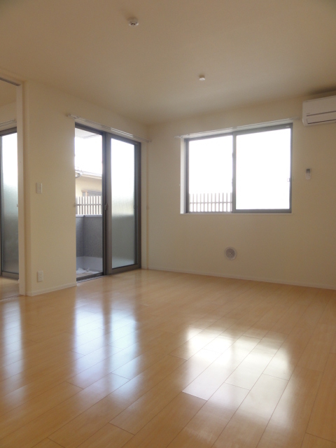 居室・リビング　12帖の開放感のあるリビング