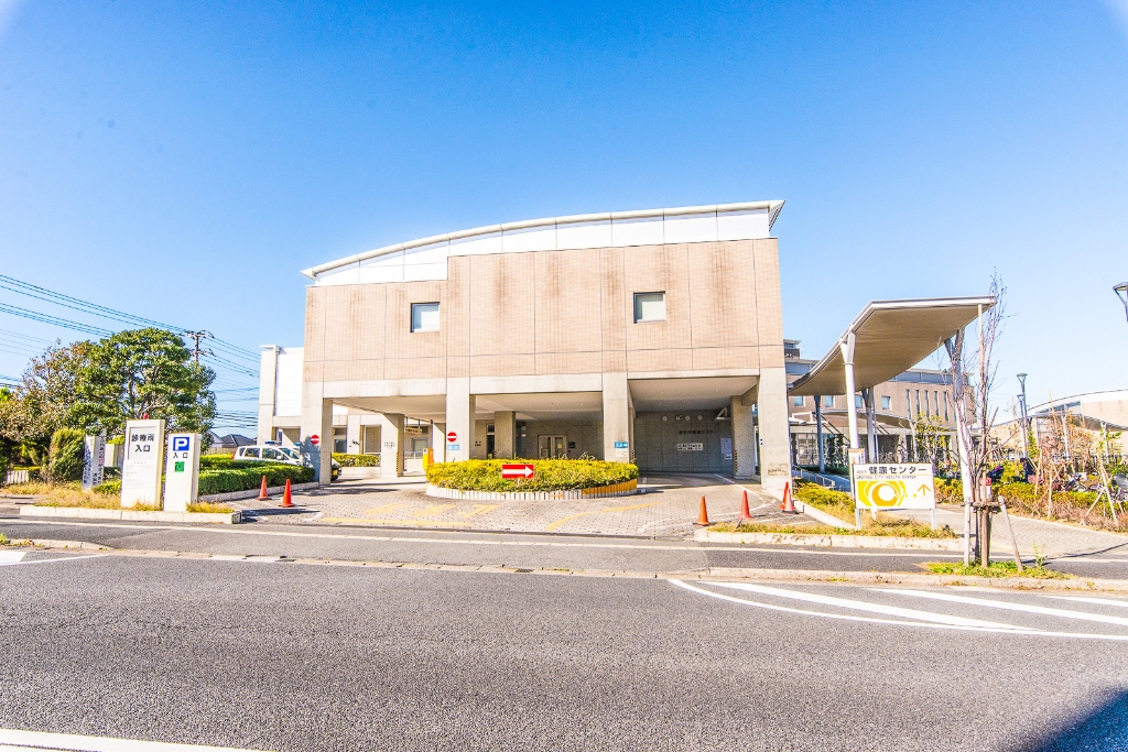 病院　浦安市役所 健康センター 急病診療所（病院）まで421m