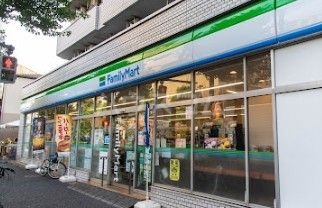 コンビニ　ファミリーマート 小滝橋通り店（コンビニ）まで618m