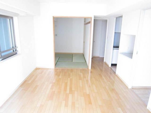 居室・リビング　☆ＬＤＫ12帖