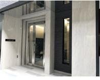建物外観　エントランス
