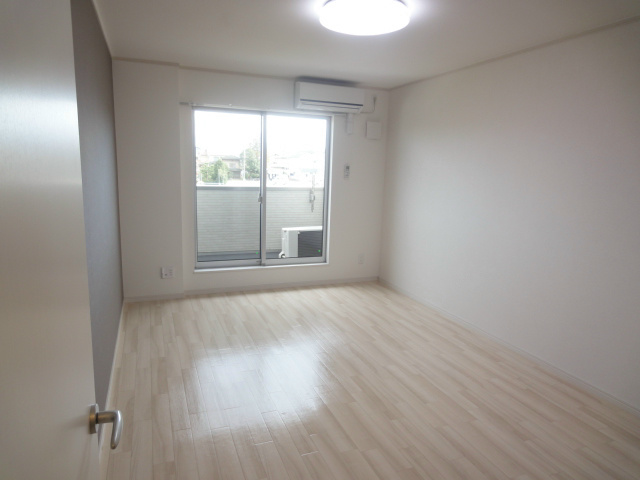 居室・リビング　※別室参考写真