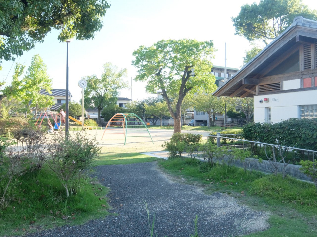 公園　吉田公園（公園）まで556m