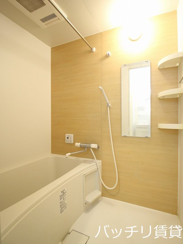 バス・シャワールーム　画像は同シリーズ参考画像の為、現況を優先いたします。