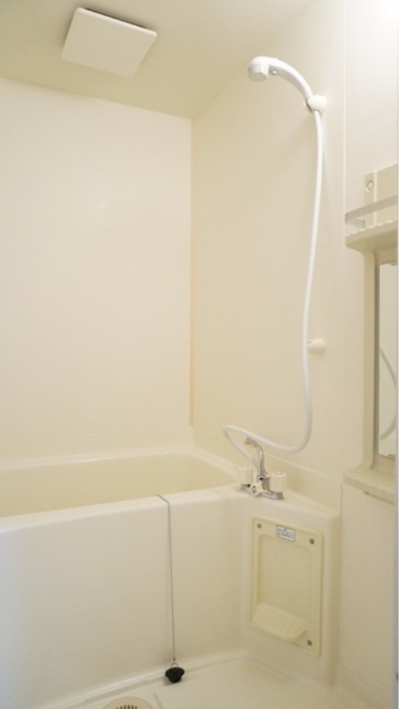 バス・シャワールーム　図面と現状に相違がある場合には現状を優先