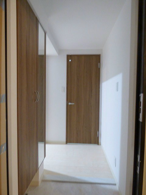 玄関　※写真と異なる場合は現状優先。