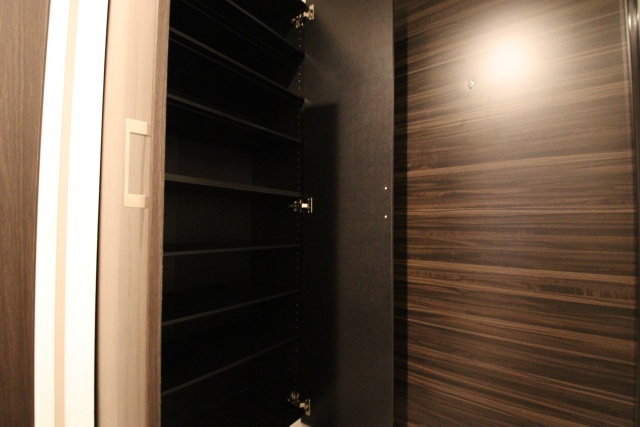 収納　同タイプの参考写真です