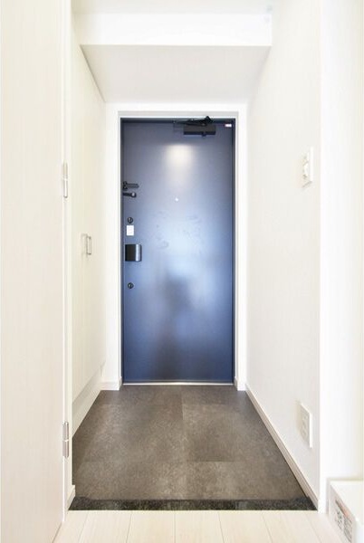 玄関　名古屋で一番初期費用の安い賃貸専門の不動産会社です(^^)